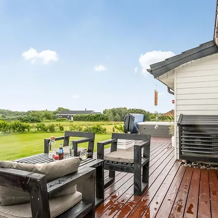 Selke - 300m To The Fjord By Interhome *